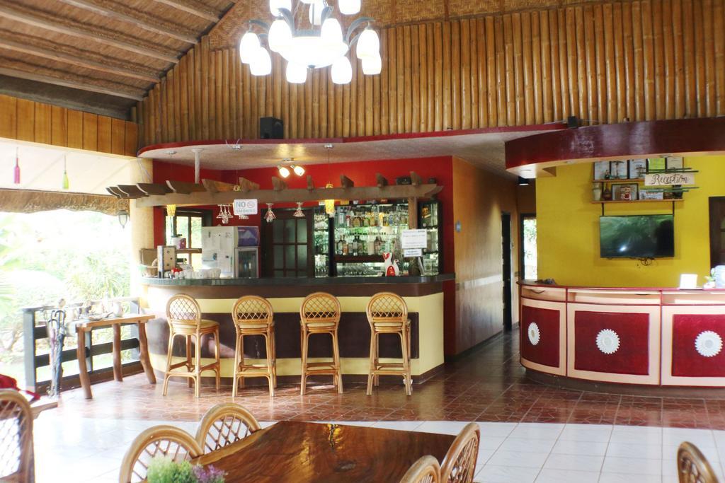 Zen Rooms Veraneante Resort Bohol Panglao Bagian luar foto